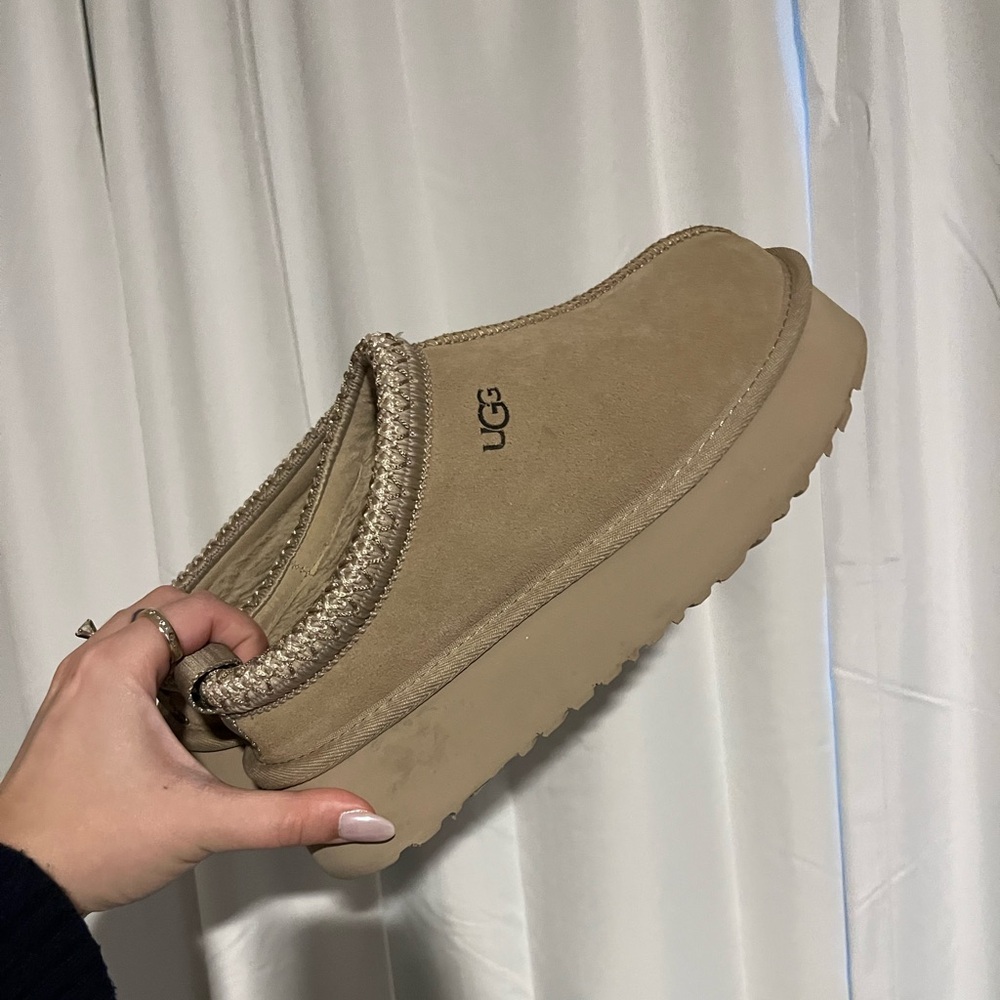 Ugg platform Tasmans.
